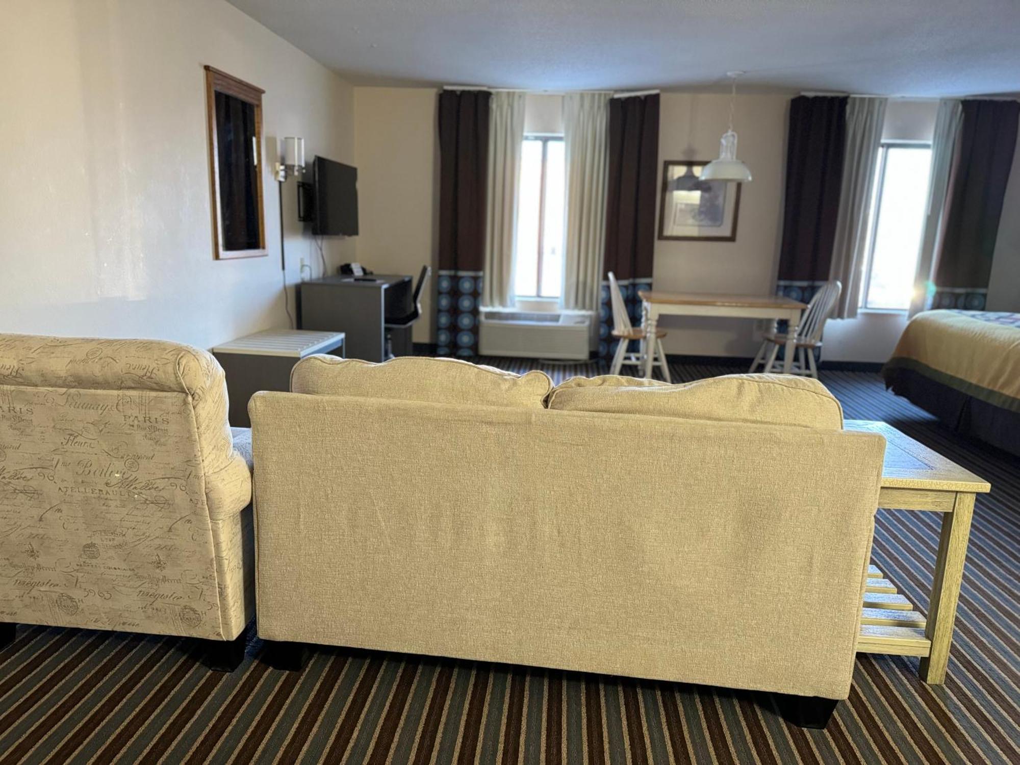 Super 8 By Wyndham Columbia Clark Lane Ξενοδοχείο Εξωτερικό φωτογραφία