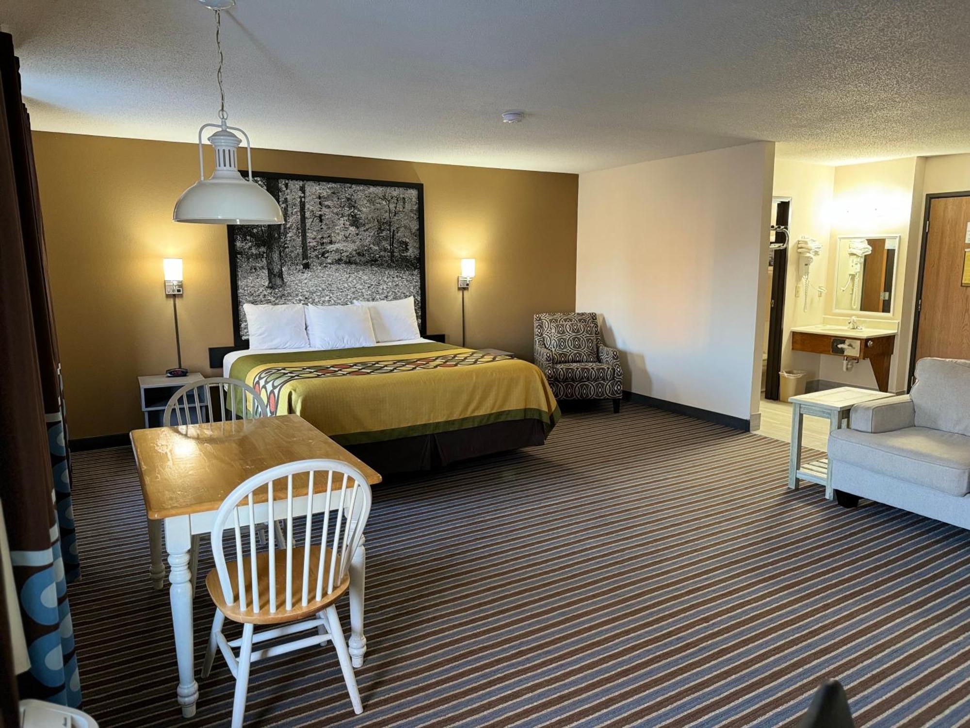 Super 8 By Wyndham Columbia Clark Lane Ξενοδοχείο Εξωτερικό φωτογραφία